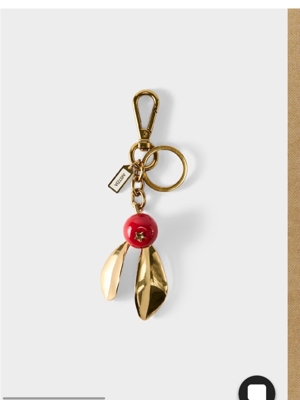 Aritzia holly keychain